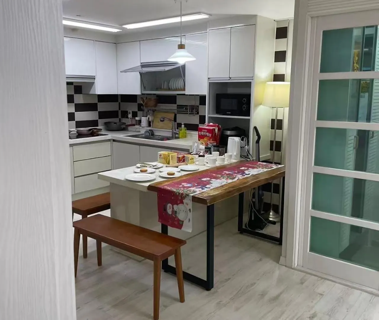 Homestay 행운여성외국인전용하우스lukcy Apartment Incheon