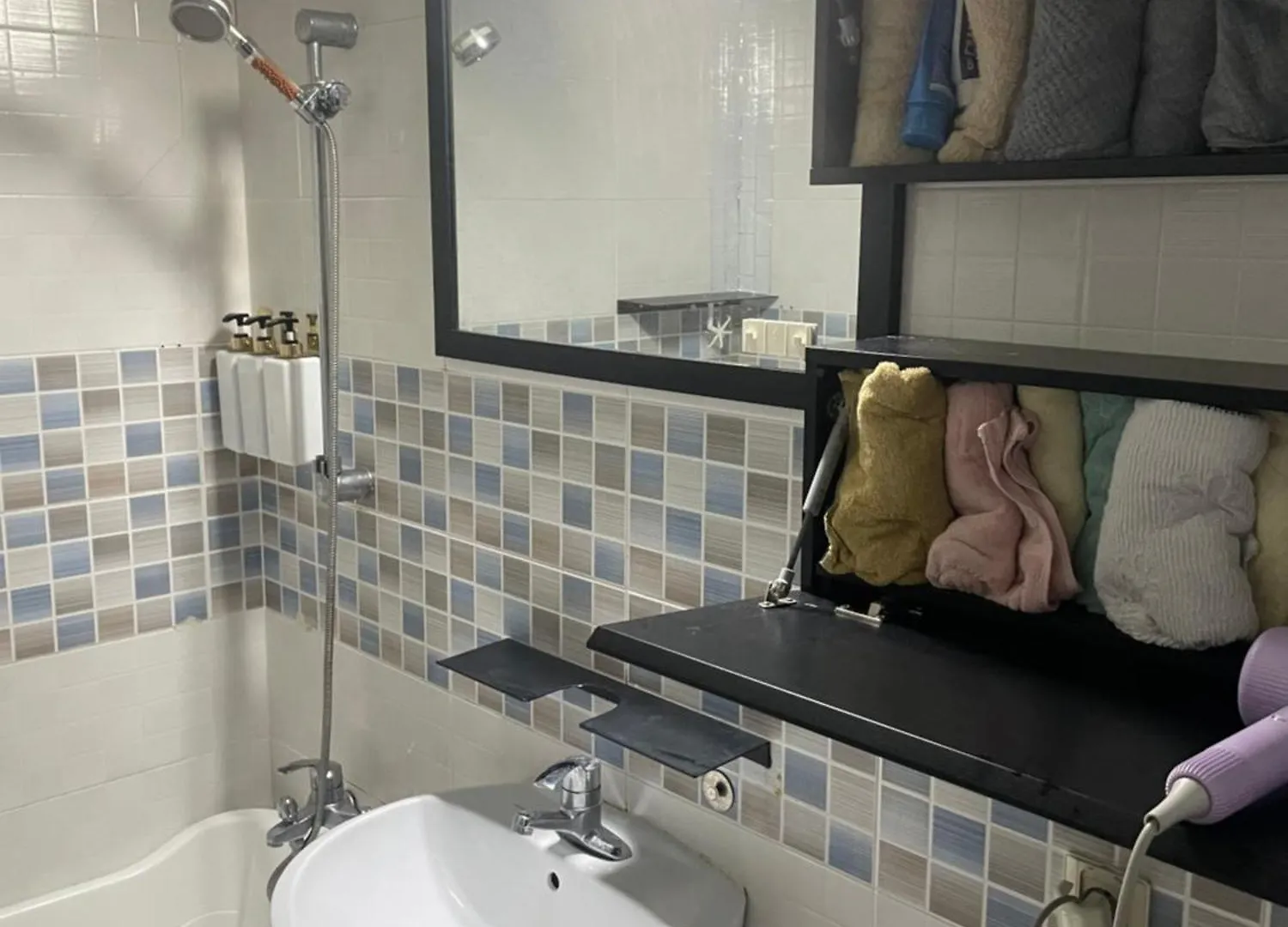 행운여성외국인전용하우스lukcy Apartment Incheon South Korea
