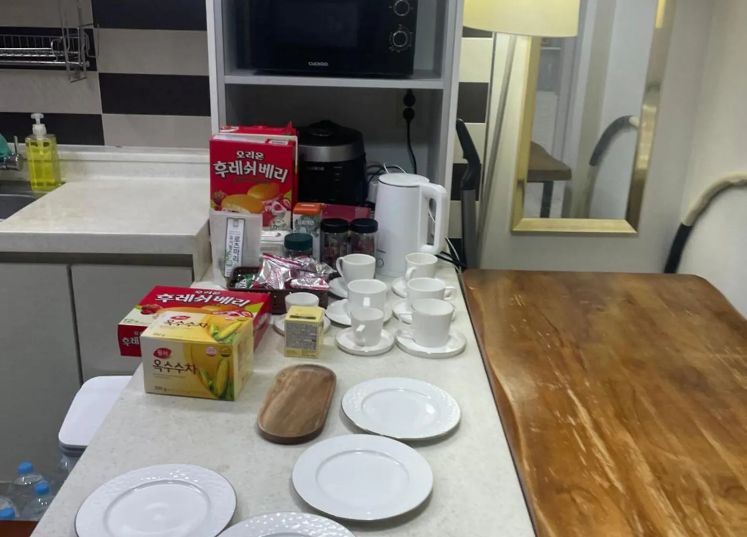 Homestay 행운여성외국인전용하우스lukcy Apartment Incheon South Korea